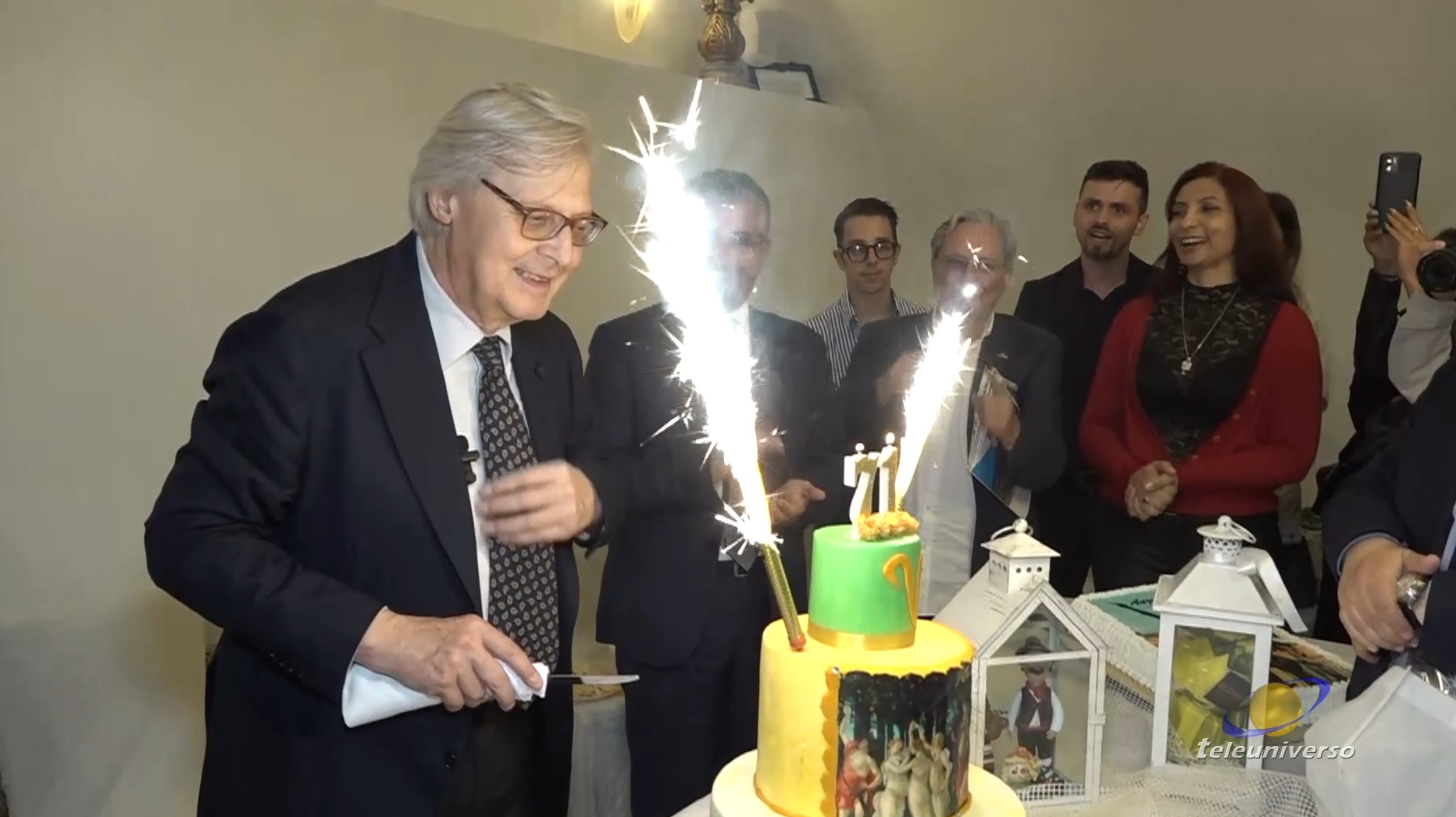 Arpino Compleanno Vittorio Sgarbi Teleuniverso