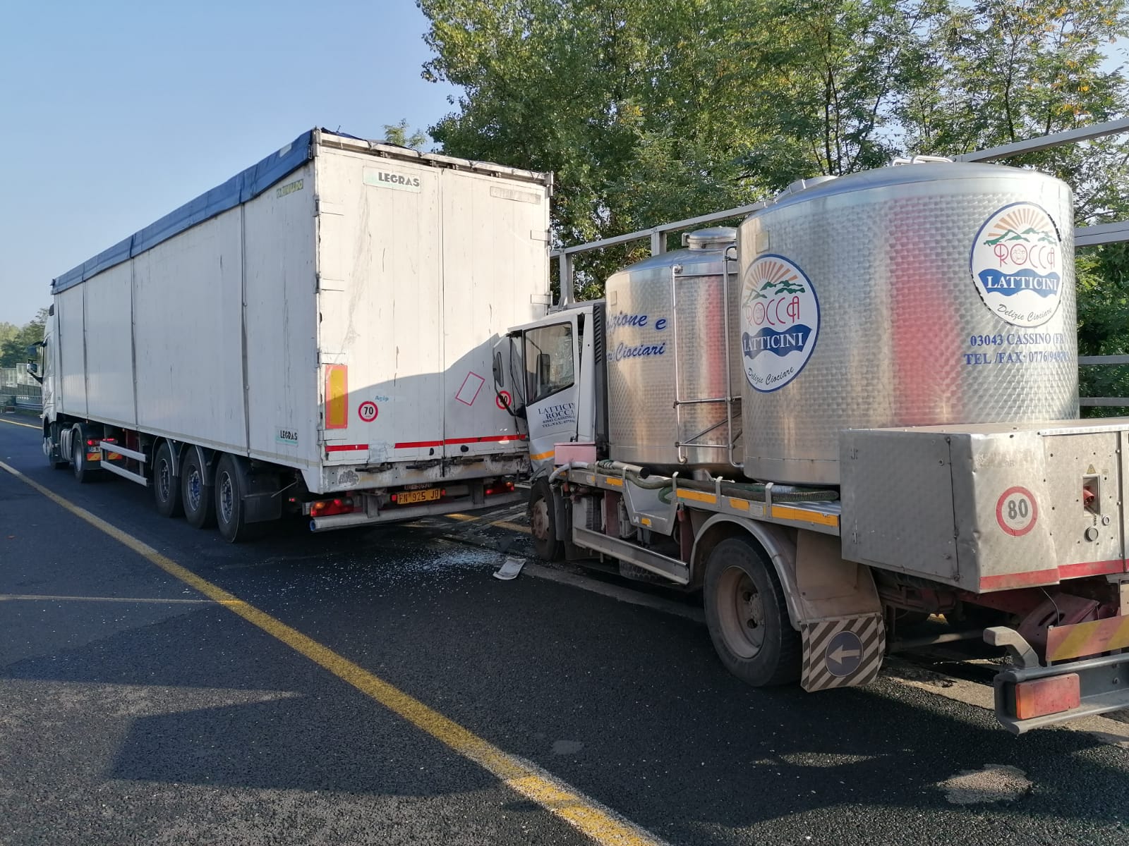 Frosinone - Tamponamento Tra Camion E Tre Auto: Code Di 4 Km Tra ...